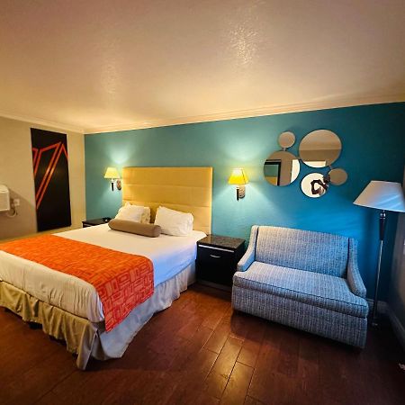 Casa Blanca Hotel & Suites Orange Sr-55 Freeway, Near Honda Center, Chapman University, Disneyland Exterior photo