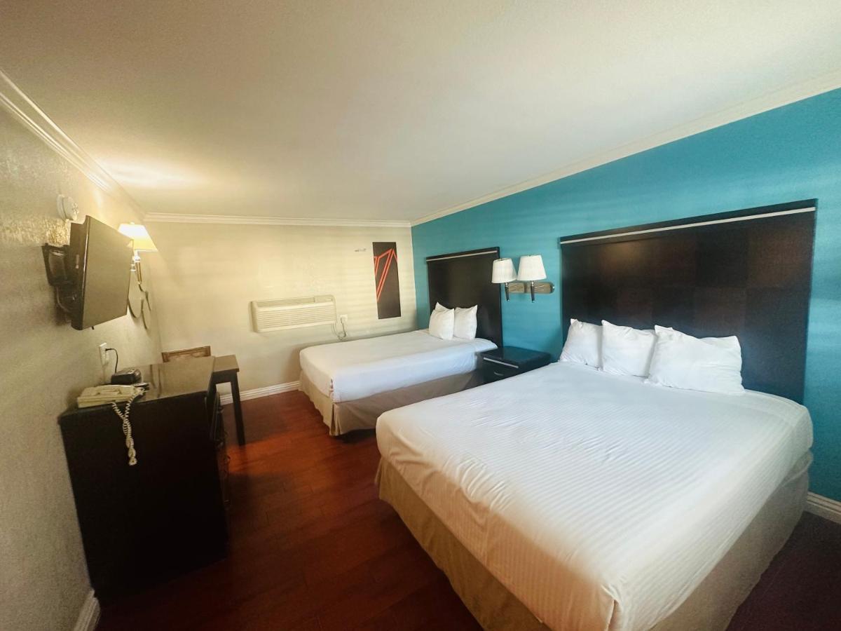 Casa Blanca Hotel & Suites Orange Sr-55 Freeway, Near Honda Center, Chapman University, Disneyland Exterior photo