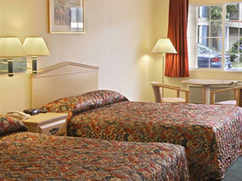 Casa Blanca Hotel & Suites Orange Sr-55 Freeway, Near Honda Center, Chapman University, Disneyland Room photo