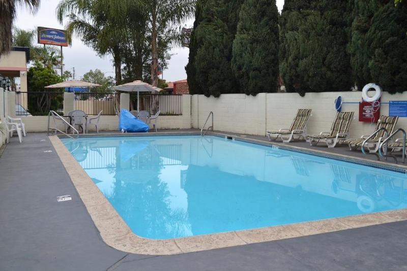 Casa Blanca Hotel & Suites Orange Sr-55 Freeway, Near Honda Center, Chapman University, Disneyland Exterior photo