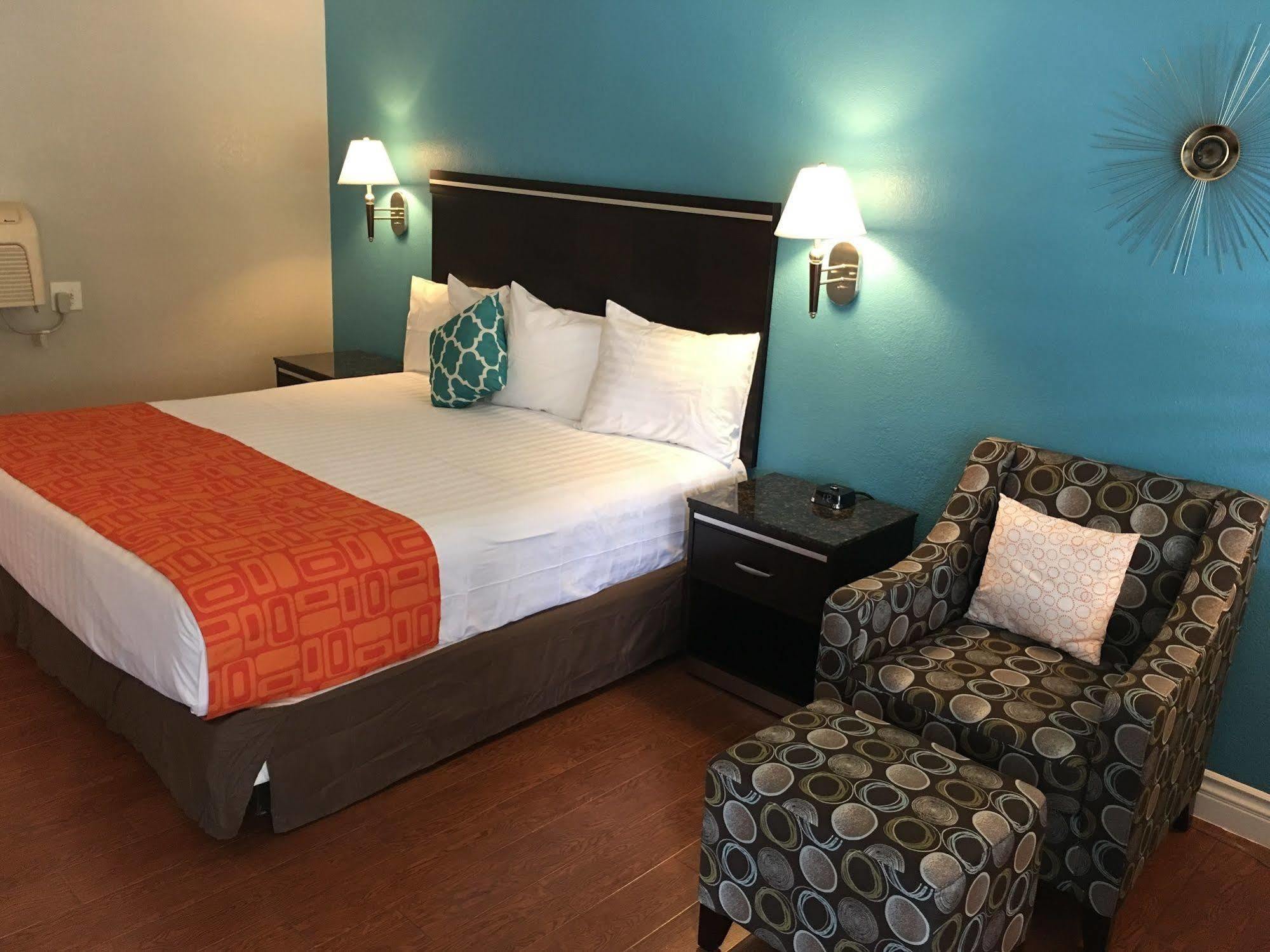 Casa Blanca Hotel & Suites Orange Sr-55 Freeway, Near Honda Center, Chapman University, Disneyland Exterior photo